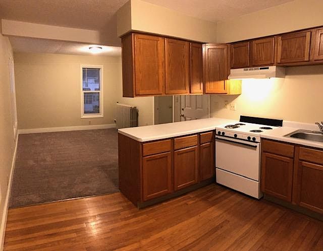 Nice size eat in kitchen. Lots of cabinets.