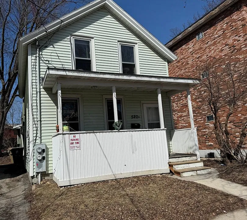 520-524 W Doty St