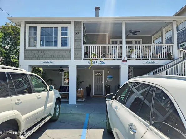 21 W Henderson St, Wrightsville Beach, NC 28480
