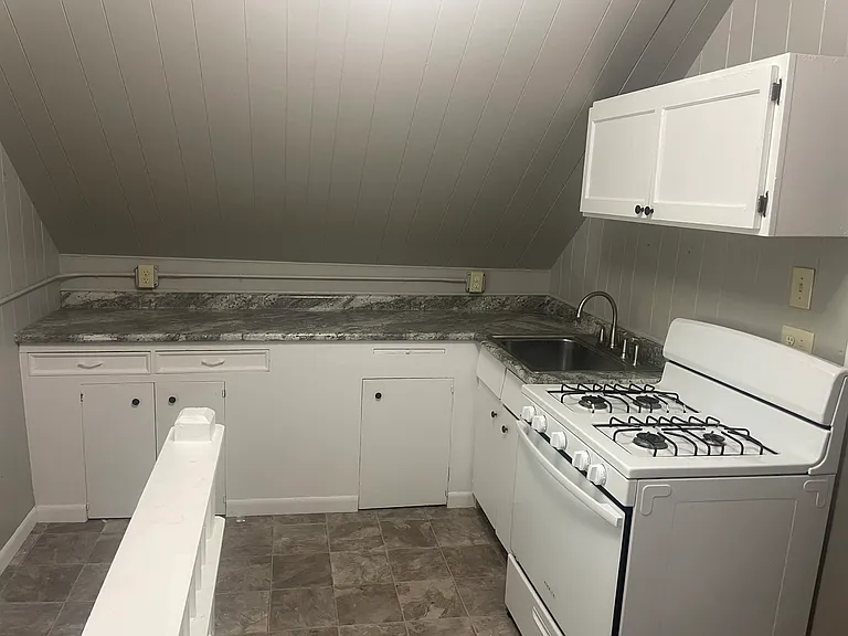 2120 Harriet Ave #3 — Photo 4