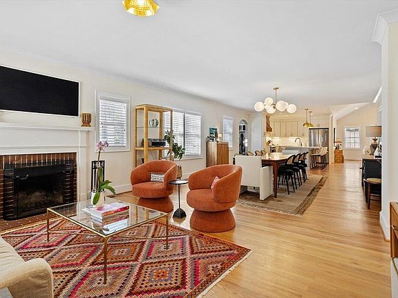 2nd image of 1805 Ridley St