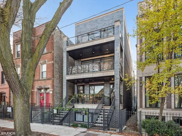 1520 N Elk Grove Ave #2, Chicago, IL 60622