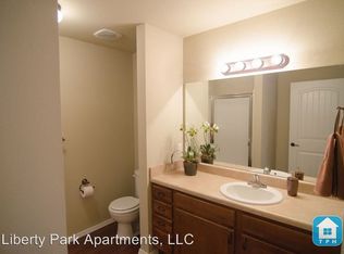 114 Liberty Pkwy APT A2, Saint Robert, MO 65584