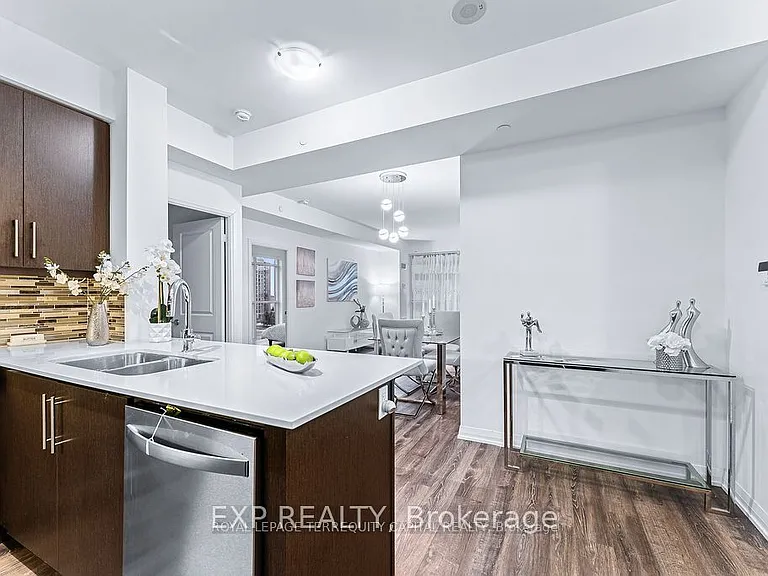65 Oneida Cres SE #502 — Photo 8