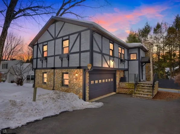 378 E Shore Trl, Sparta Twp., NJ 07871