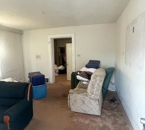 2nd image of 4545 Newport Ave