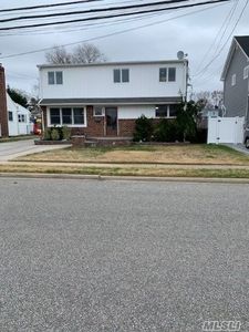 58 Broadway, Bethpage, NY, 11714