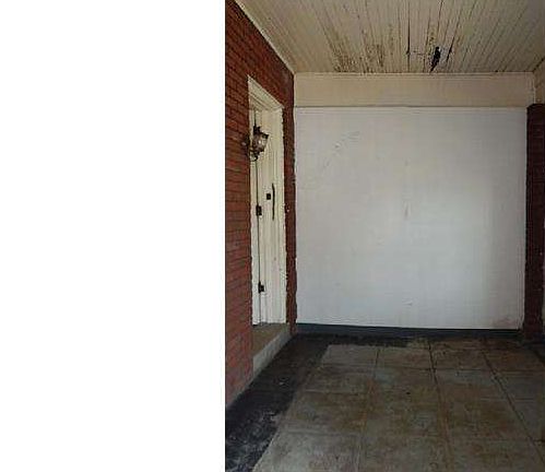 5th image of 5031 Saul St