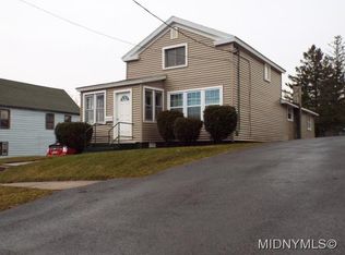 1143 Kossuth Ave, Utica, NY