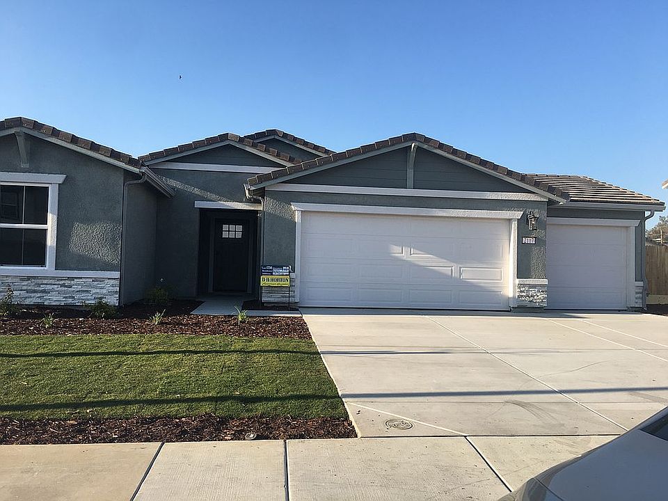 2nd image of 2117 Arcata Way #140