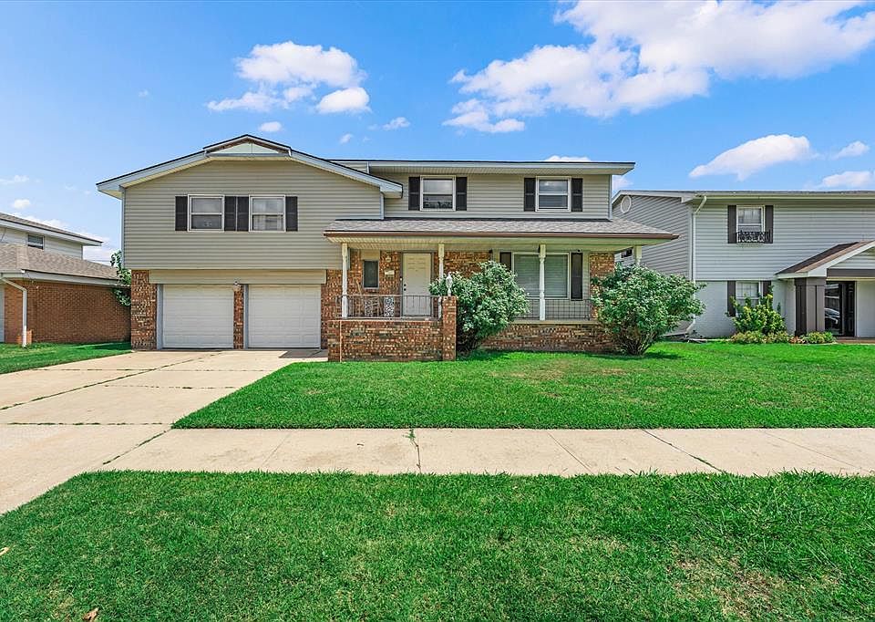1st image of 2232 Laneway Dr