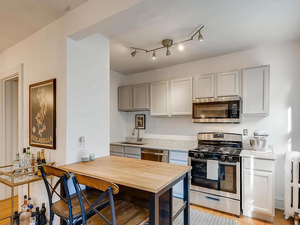 1st image of 3609 Aldrich Ave S APT 4