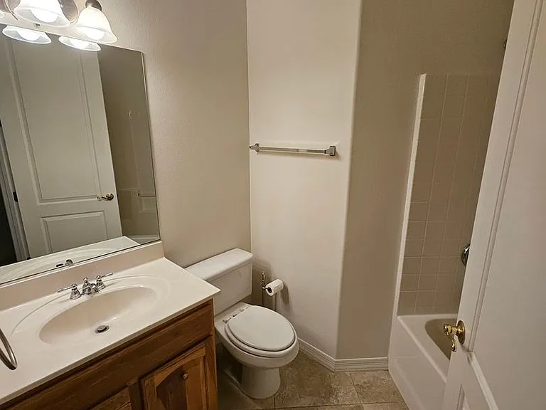 2694 Sanctuary Dr — Photo 14