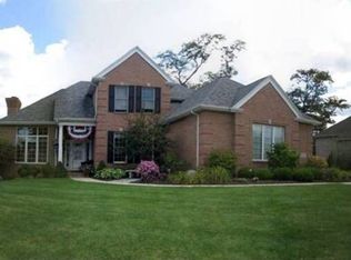 325 Chestnut Forest Cv, Fort Wayne, IN 46814