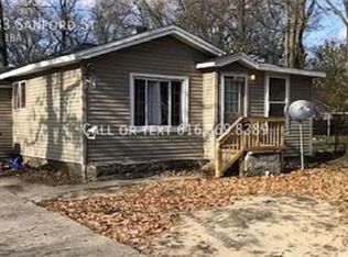 3233 Sanford St, Muskegon Heights, MI 49444
