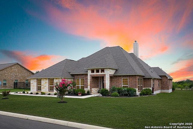 1st image of 396 Sittre Dr