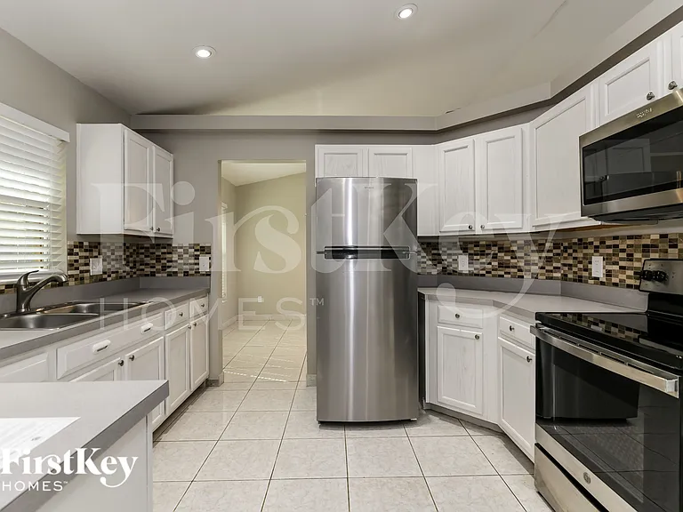 5615 Hamlin Close Rd — Photo 6