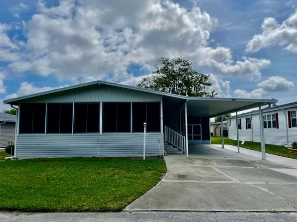 5453 Williamsburg Ln, Wildwood, FL 34785