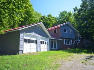 591 Lee Rd, Lincoln, ME 04457