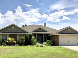 1493 Woodlawn Way, Gulf Breeze, FL 32563