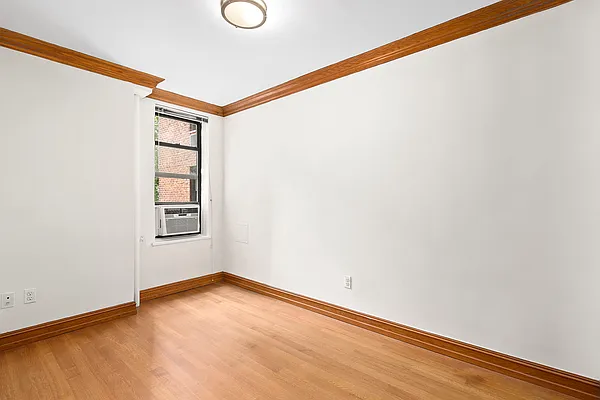 Rented by Corcoran | media 14