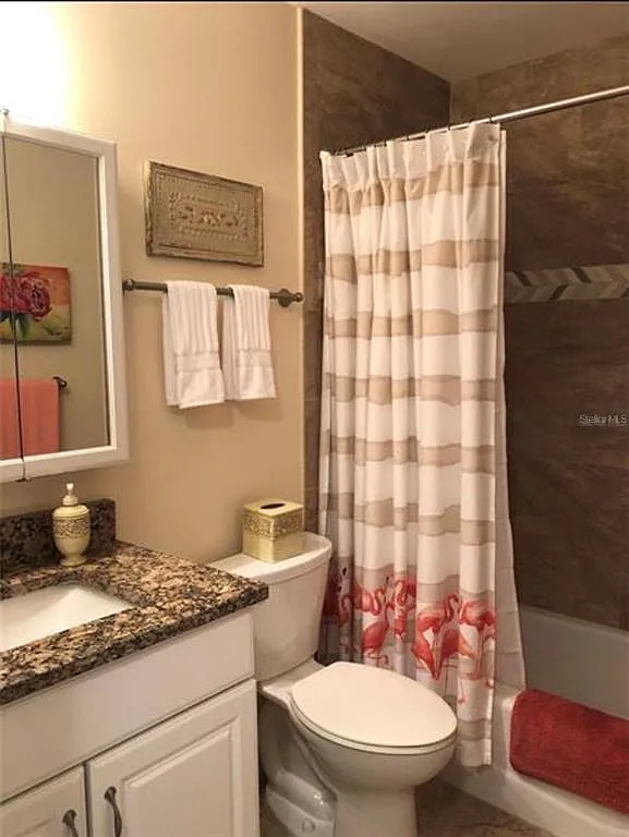 2 bed, 1.0 bath, 765 sqft, $2,000 — Photo 4