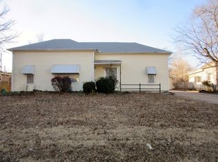 618 N Olive St, Wellington, KS 67152
