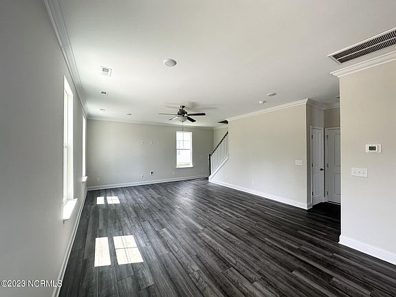 4th image of 2598 Longleaf Pine Circle