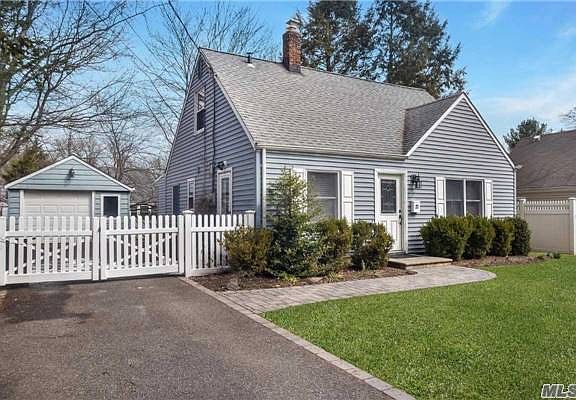 3rd image of 27 Cambridge St