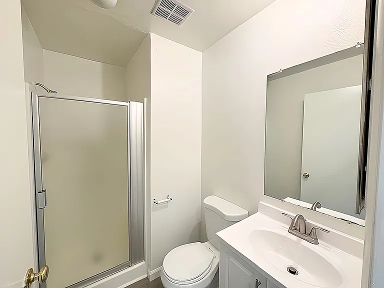3963 Melrose Ave #4 — Photo 6