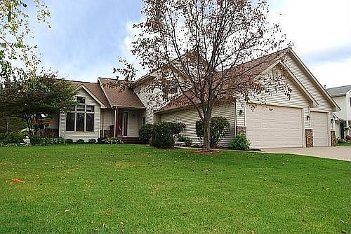 1st image of 9721 Wynstone Dr