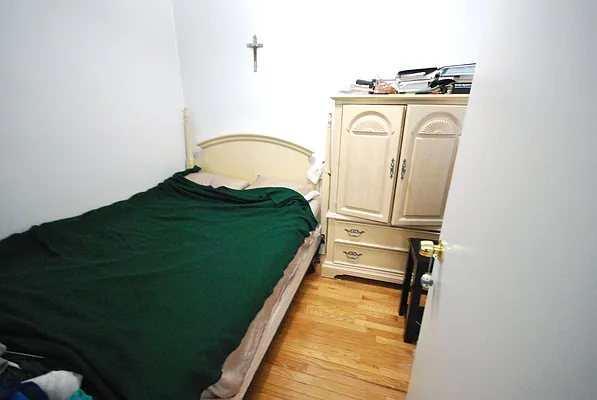 Rented by KYLM, LLC | media 9