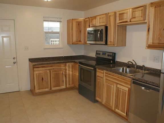 3rd image of 2302 N Humboldt St