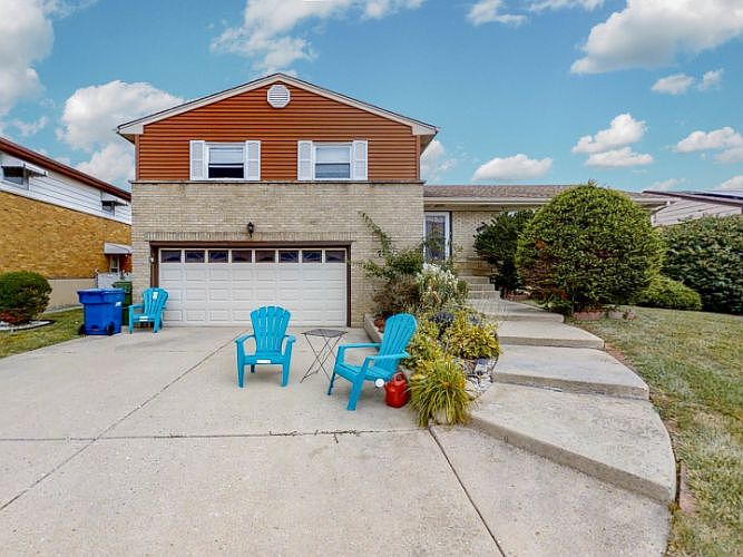 1st image of 721 Sherman Ave