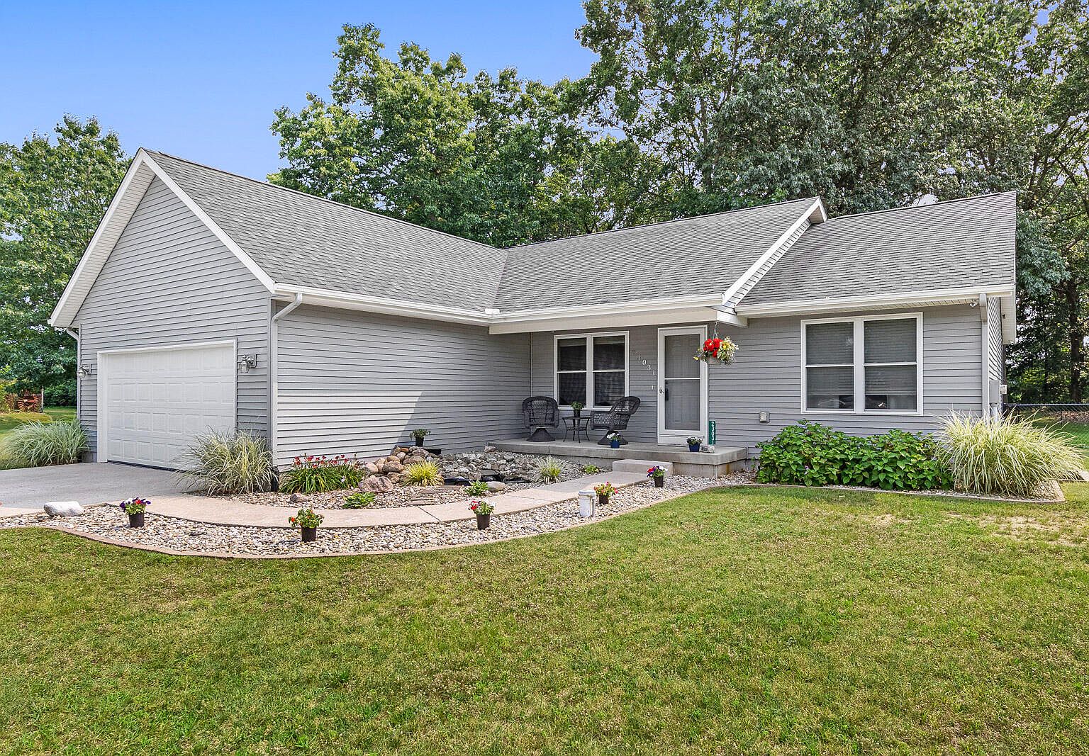 23031 S Shore Dr, Edwardsburg, MI 49112 Zillow