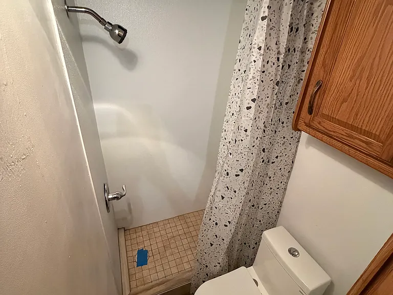 2704 S Avenue B #17 — Photo 9
