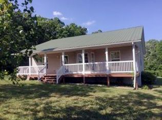 317 Fitzgerald Ln, Jamestown, TN 38556