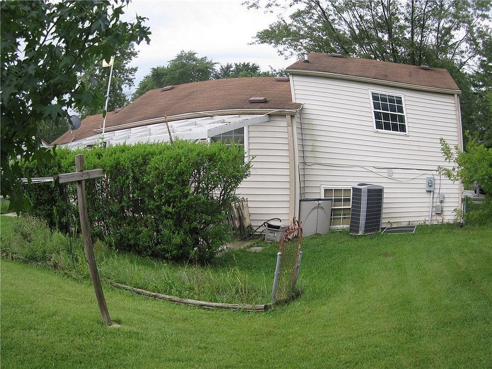 2nd image of 5247 Wagon Wheel Trl