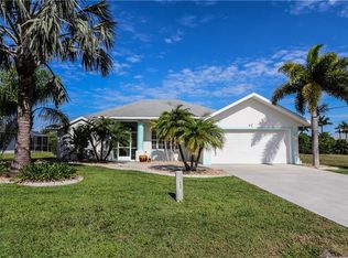 40 Medalist Ter, Rotonda West, FL 33947