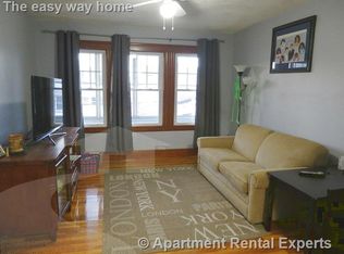 15 Crest Hill Rd #2, Somerville, MA 02145