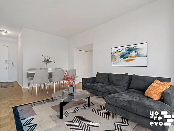 4th image of 200 E 32nd St APT 13A