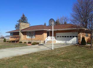 1717 E Beaver Rd, Kawkawlin, MI 48631