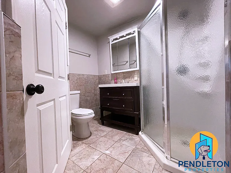 2326 Ashland Ave #1 — Photo 9