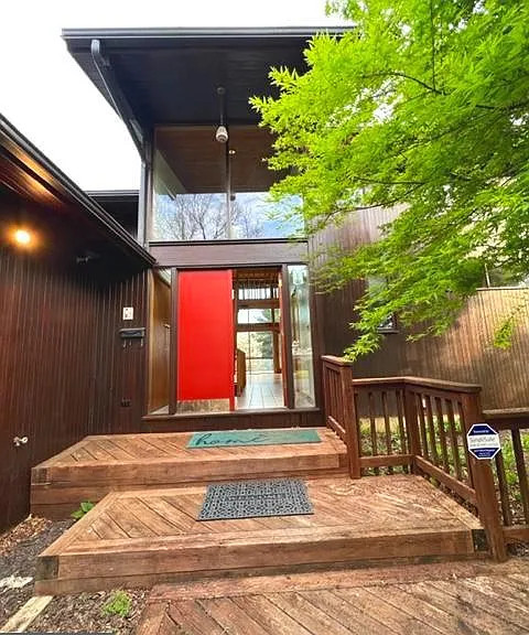 1538 Trough Rd — Photo 12