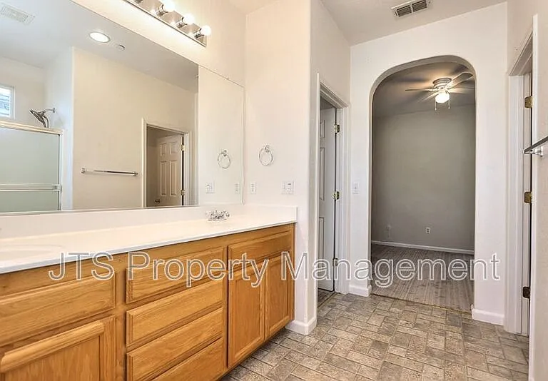 506 Navigator Dr — Photo 22