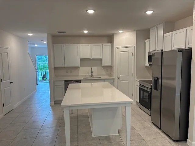 3541 Eagles Crossing Way — Photo 3