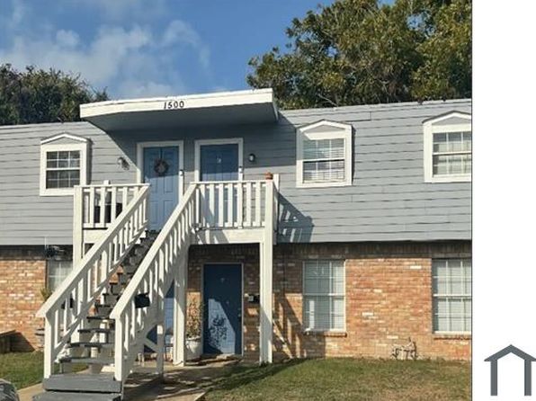 1500 Oleander Dr APT C