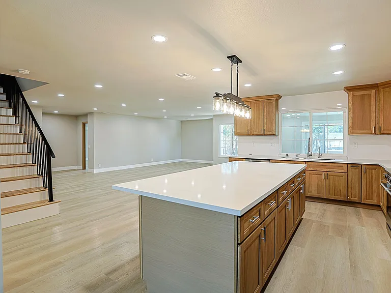 9909 Merced River Ave — Photo 20
