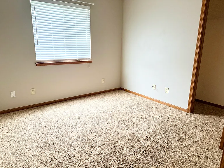 2717 Buttonwood Dr #1 — Photo 9