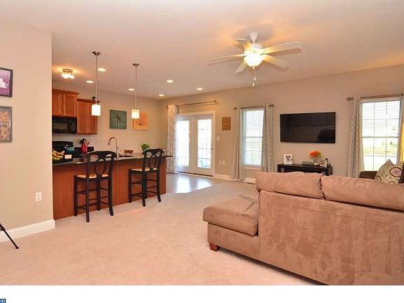 4th image of 29589 Fieldstone Dr